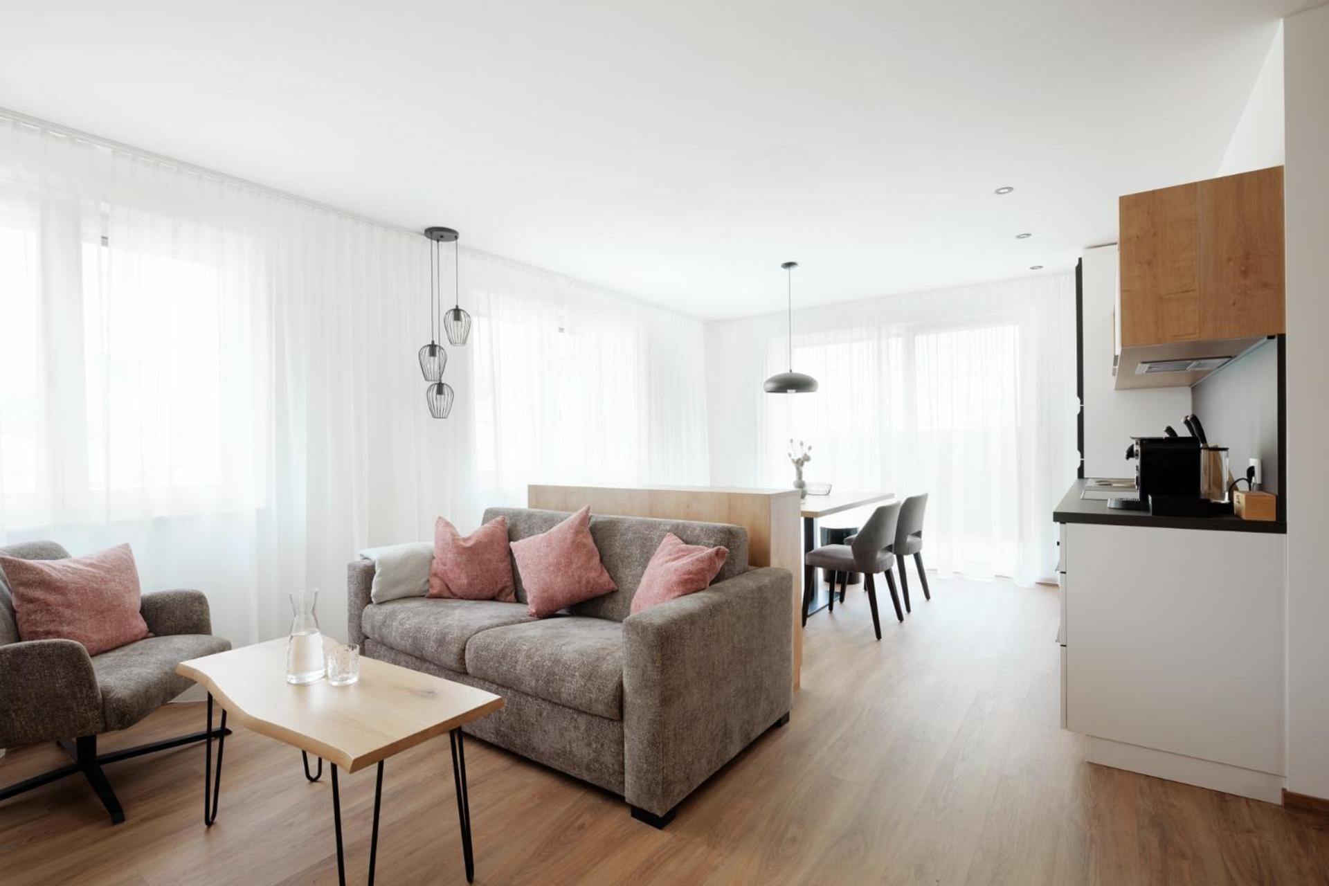 Alpenstolz Damuels Haus 4 - Stilvoll Urlauben In Den Bergen Apartment Bagian luar foto