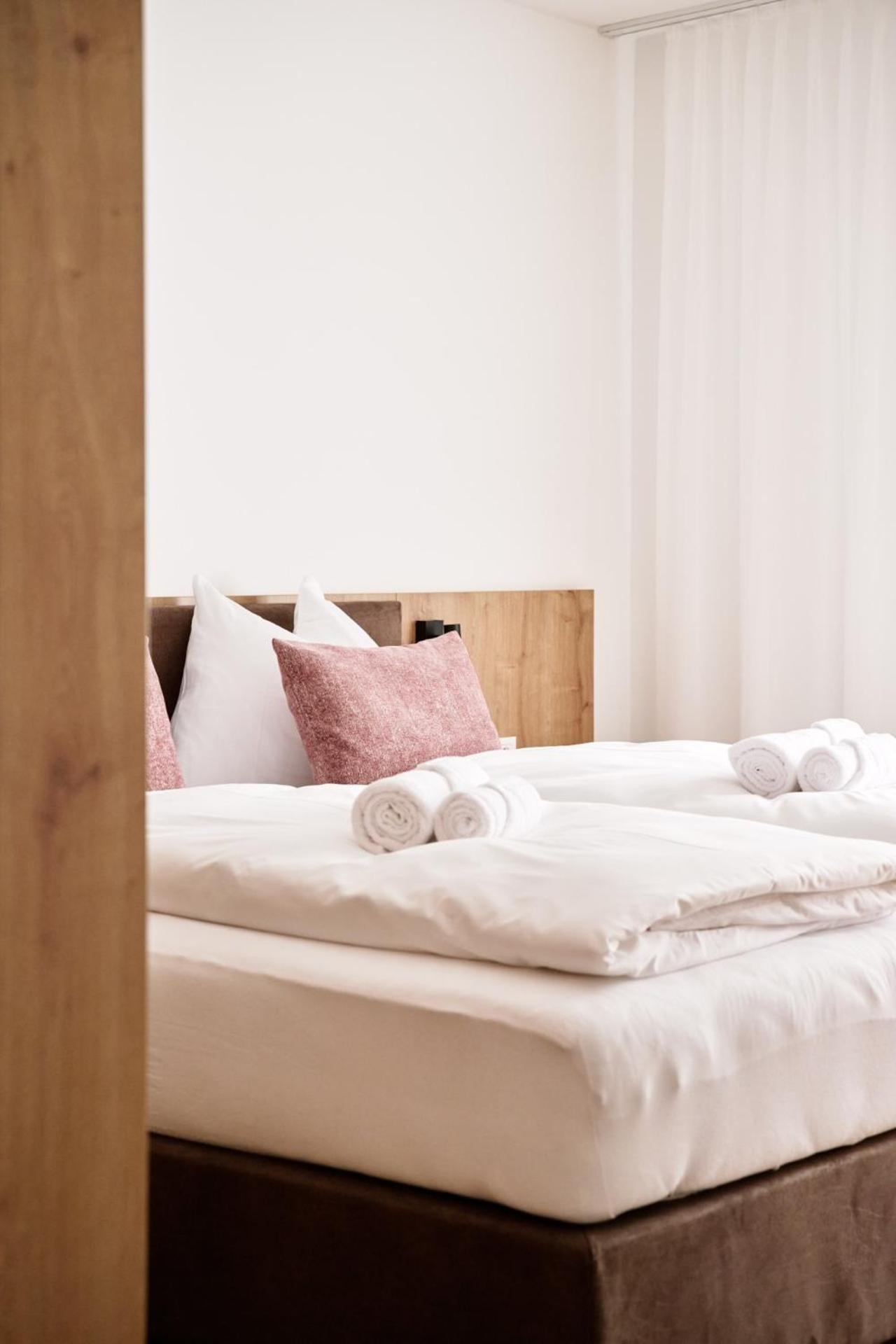 Alpenstolz Damuels Haus 4 - Stilvoll Urlauben In Den Bergen Apartment Bagian luar foto