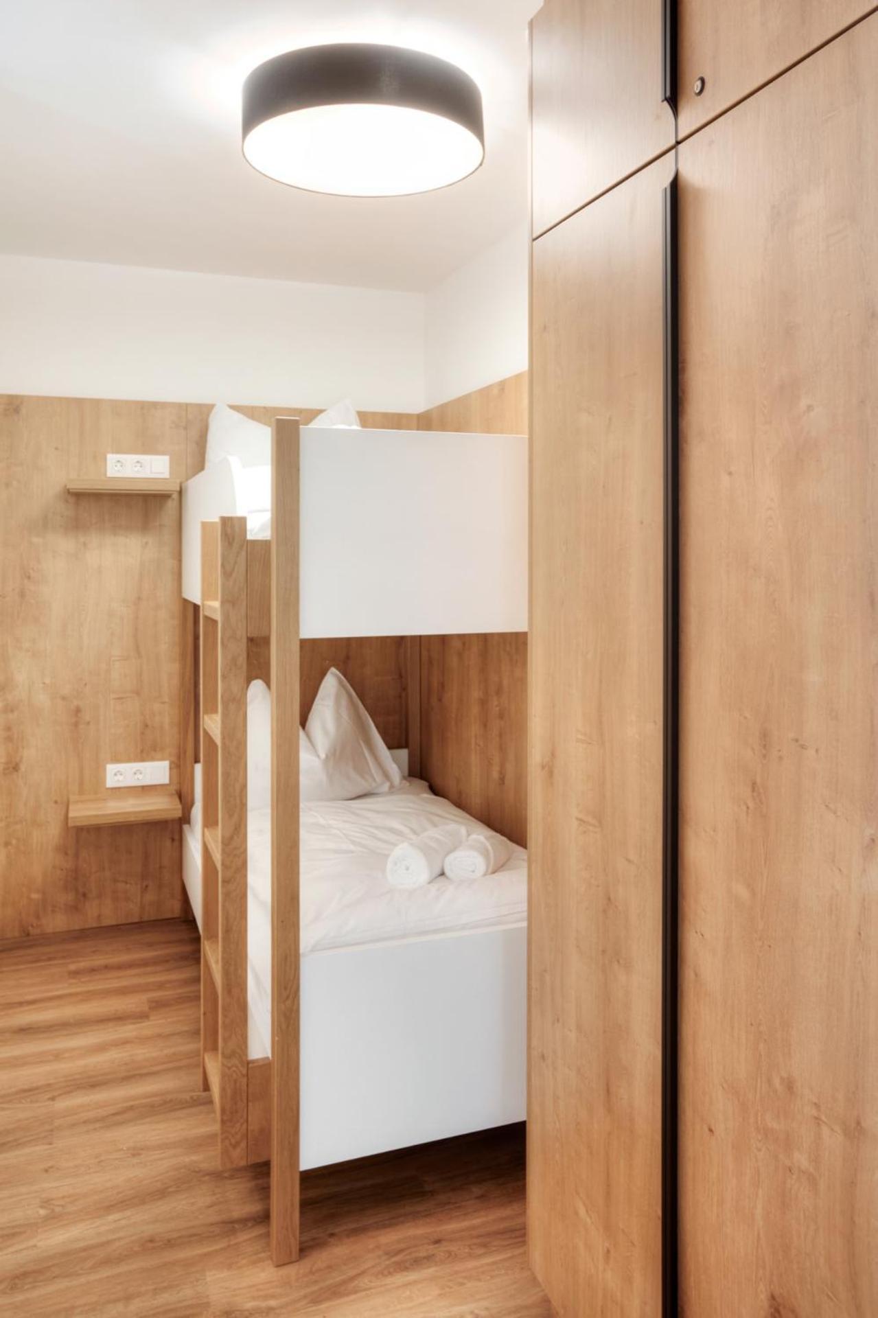 Alpenstolz Damuels Haus 4 - Stilvoll Urlauben In Den Bergen Apartment Bagian luar foto